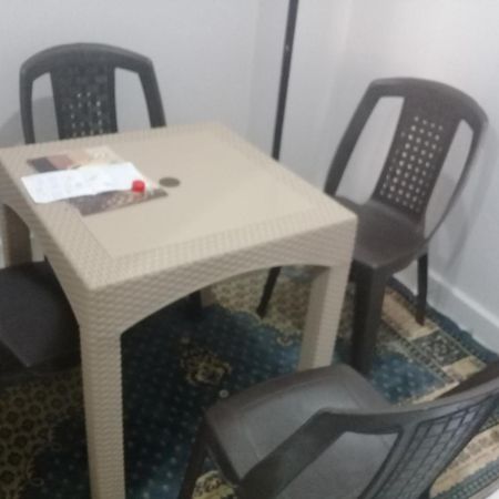 Kafret el-Gabal Toman Pyramids Hotel מראה חיצוני תמונה