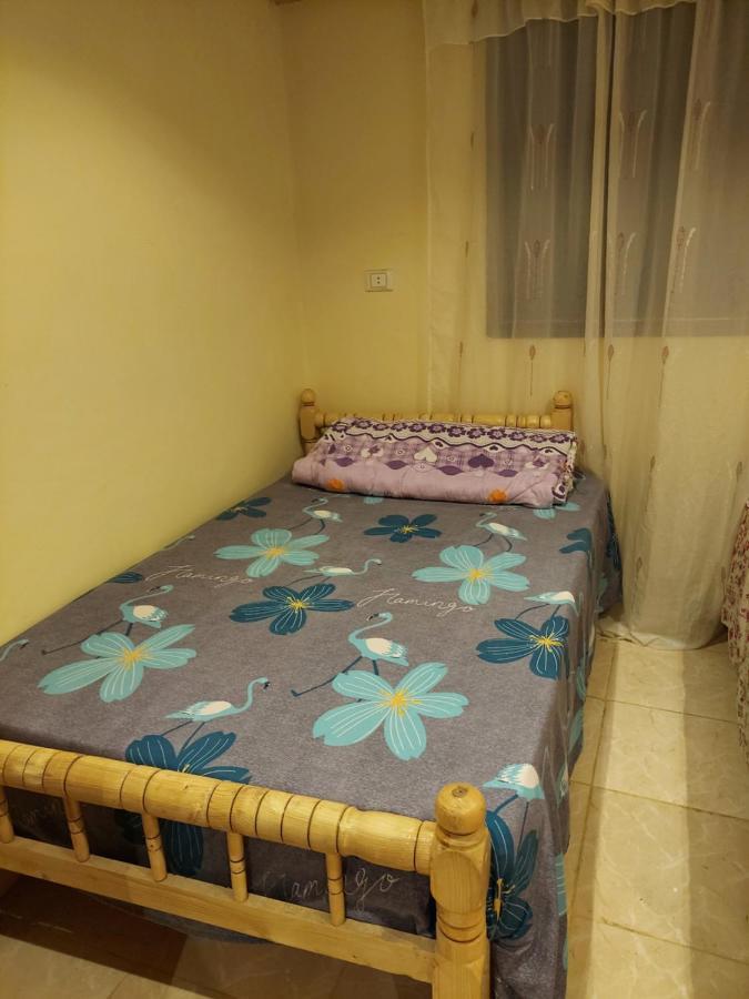 Kafret el-Gabal Toman Pyramids Hotel מראה חיצוני תמונה