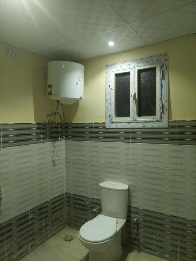 Kafret el-Gabal Toman Pyramids Hotel מראה חיצוני תמונה