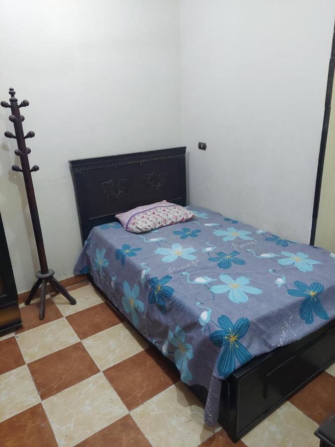 Kafret el-Gabal Toman Pyramids Hotel מראה חיצוני תמונה